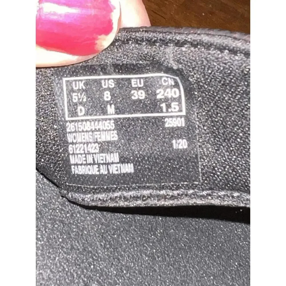 Clarks‎ Women's 8 Brio Vibe Cloudsteppers Black Snake Texture Thong Sandal